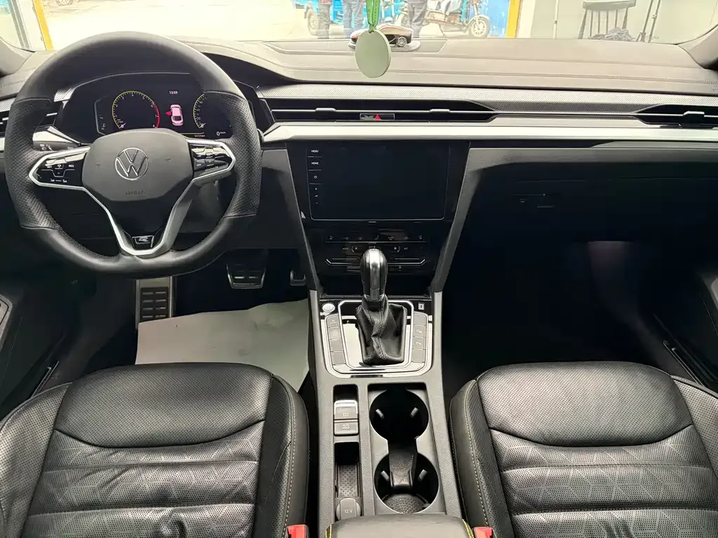 Volkswagen CC 2022 из CN, фото 6