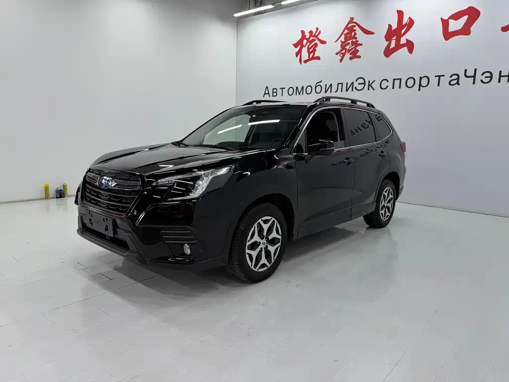 Subaru Forester — фото 1
