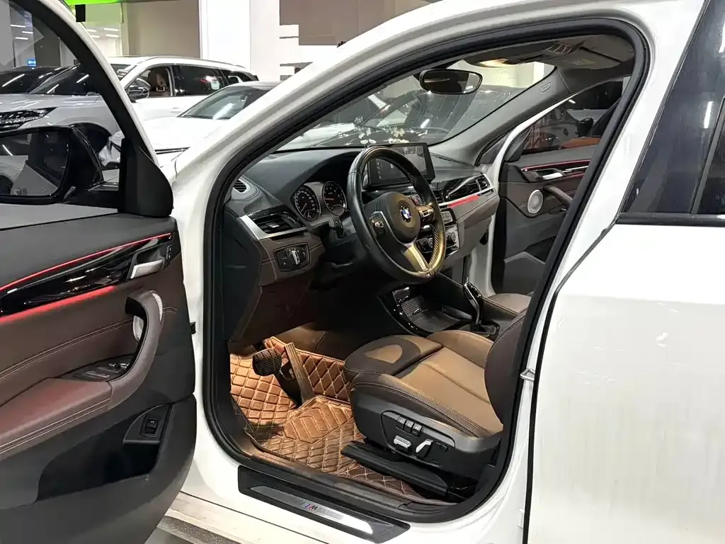 BMW X2 2023 из CN, фото 3