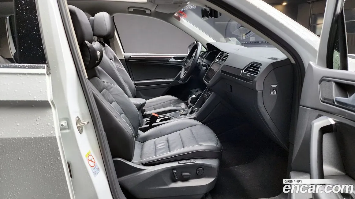 Volkswagen Tiguan — фото 10