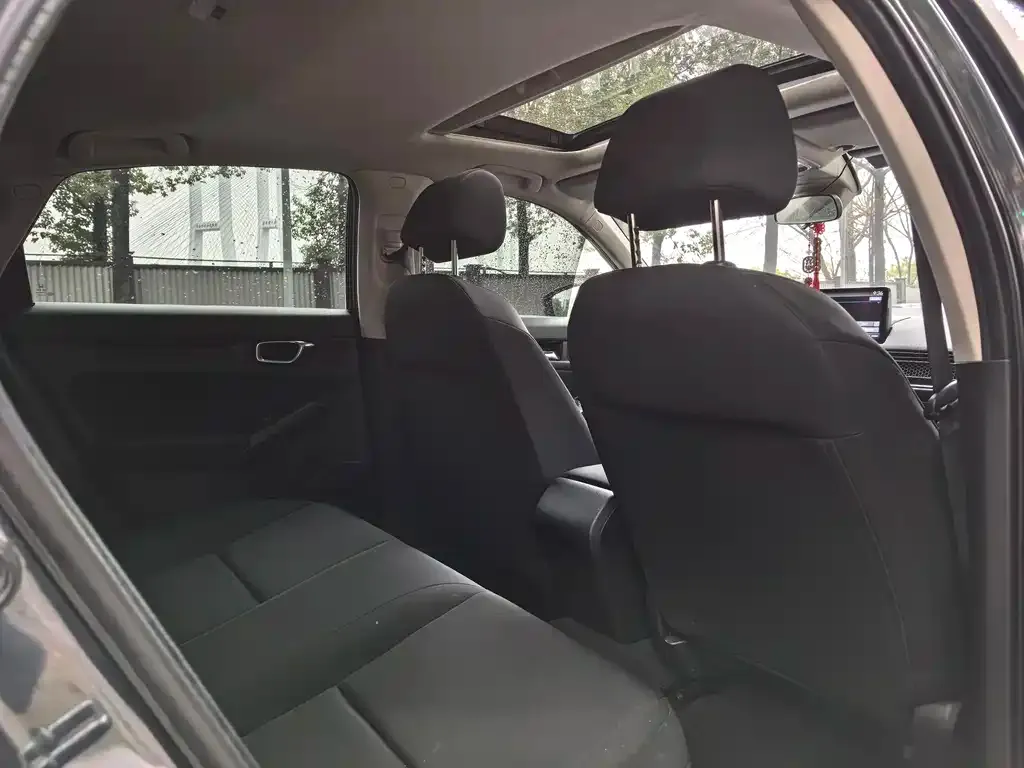 Honda Civic 2022 из CN, фото 2