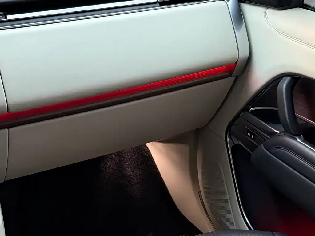 Land Rover Range Rover 2023 из CN, фото 3