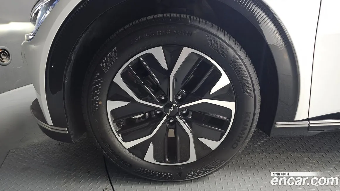 Kia EV6 2024 из KR, фото 5