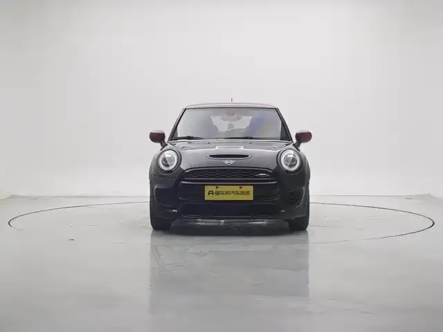 MINI JCW (John Cooper Works) 2021 из CN, фото 2