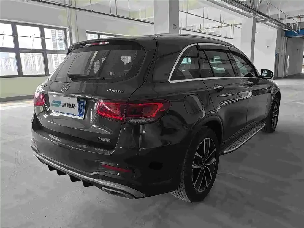 Mercedes-Benz GLC — фото 6