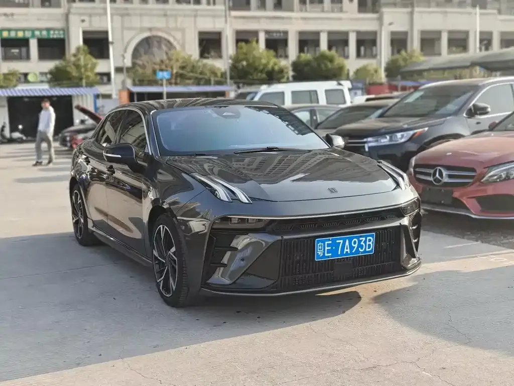 Lynk & Co 03 2023 из CN, фото 5