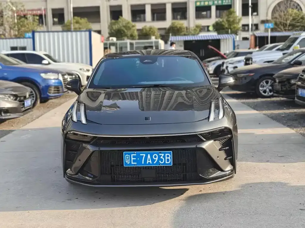 Lynk & Co 03 2023 из CN, фото 6