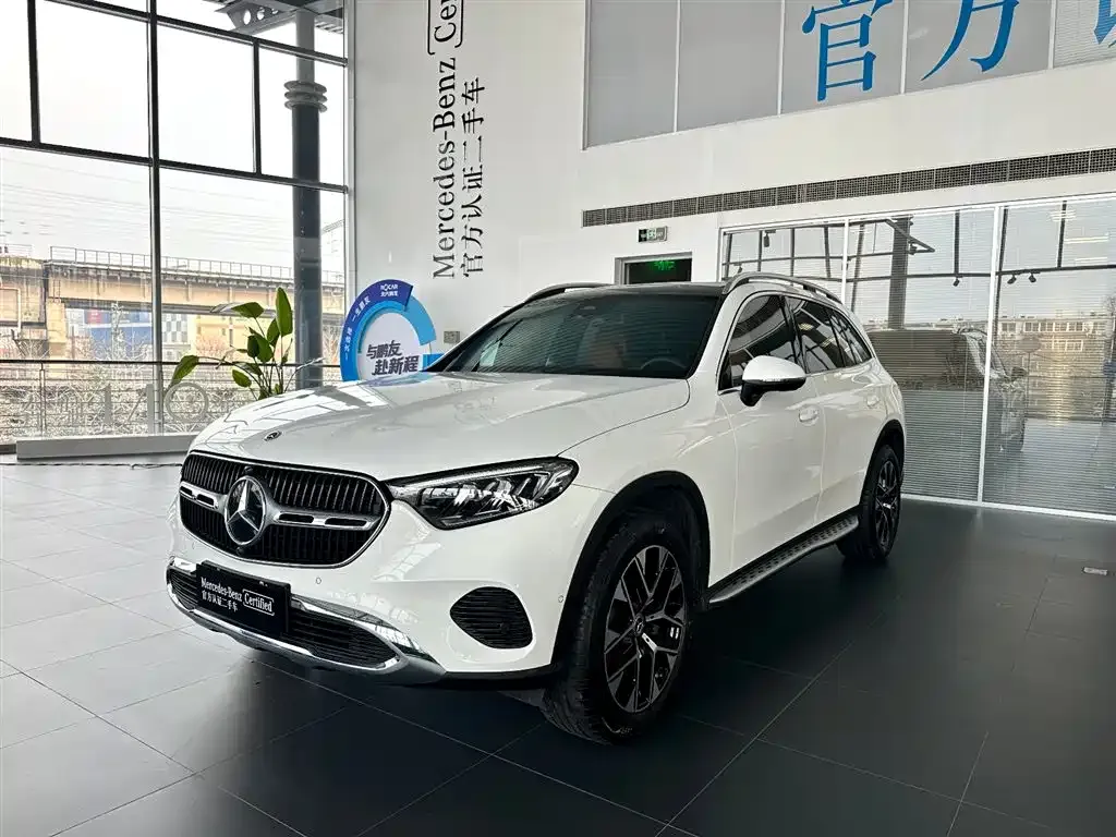 Mercedes-Benz GLC 2024 из CN, фото 1