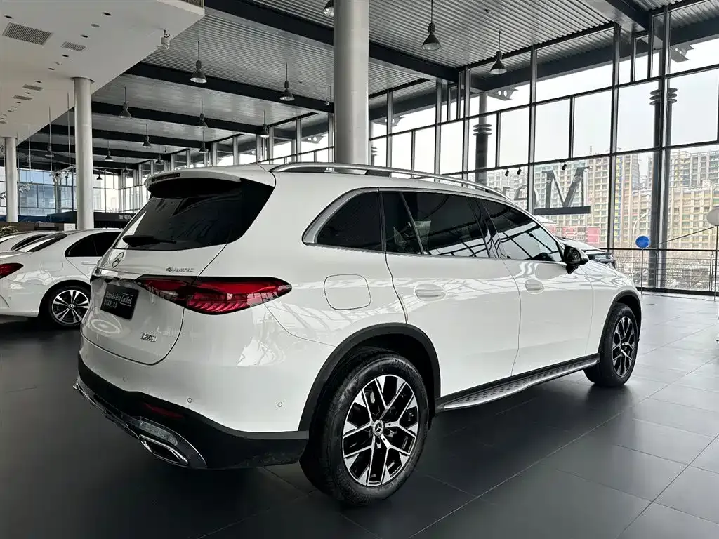 Mercedes-Benz GLC 2024 из CN, фото 6