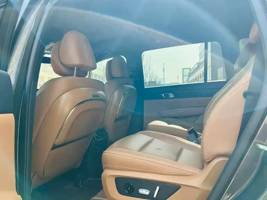 Li Auto ONE 2021 из CN, фото 2