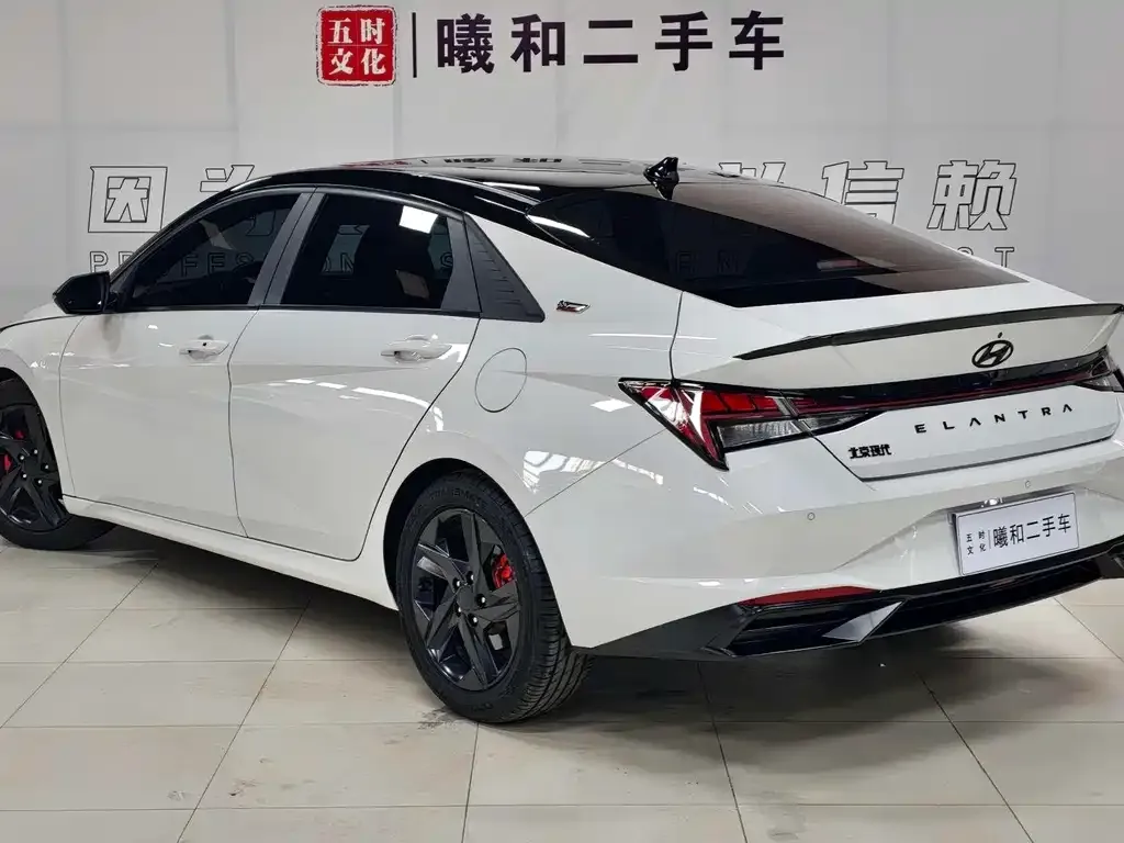 Hyundai Elantra 2022 из CN, фото 10