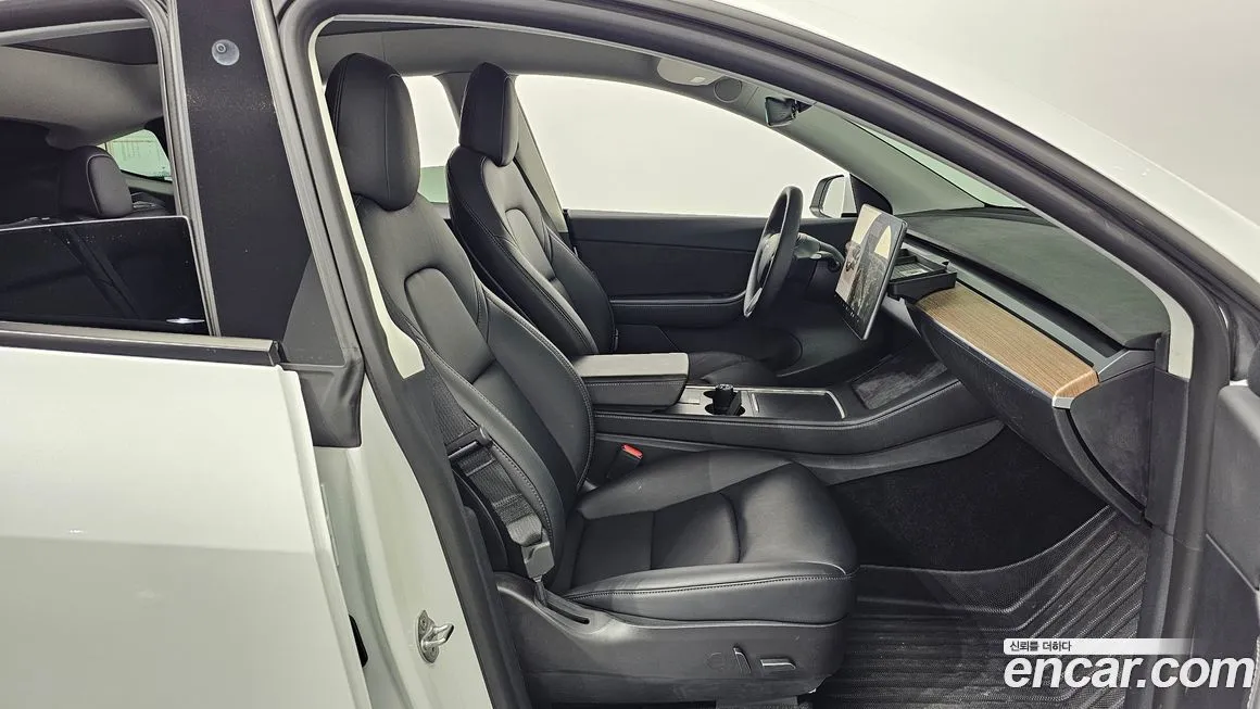 Tesla Model Y 2022 из KR, фото 6