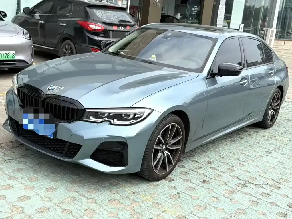 BMW 3 Series — фото 1