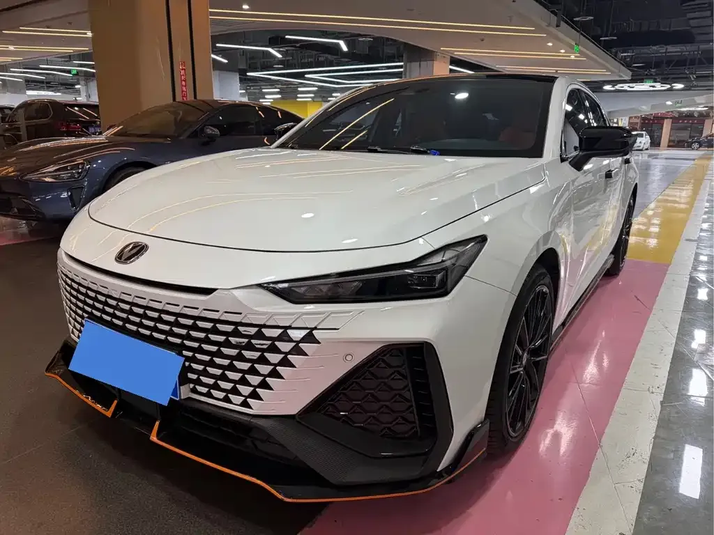 Changan UNI-V 2024 из CN, фото 1