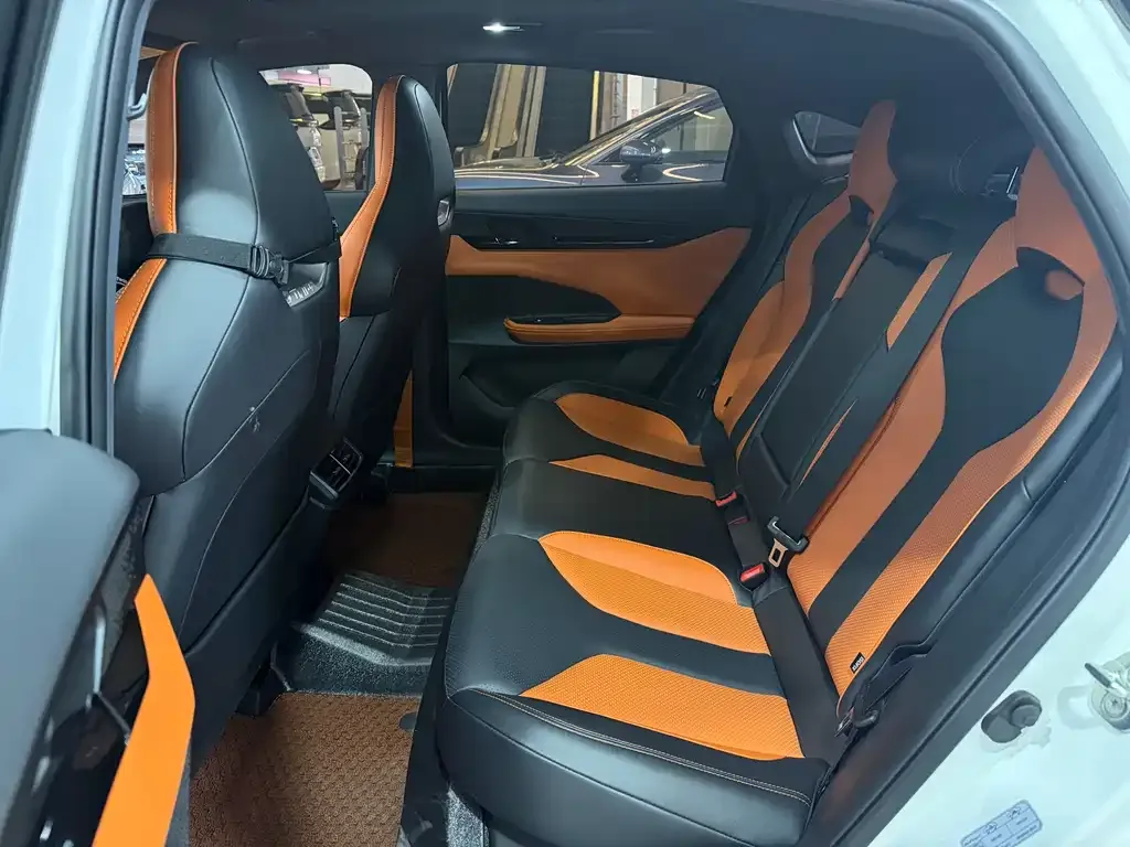 Changan UNI-V 2024 из CN, фото 8