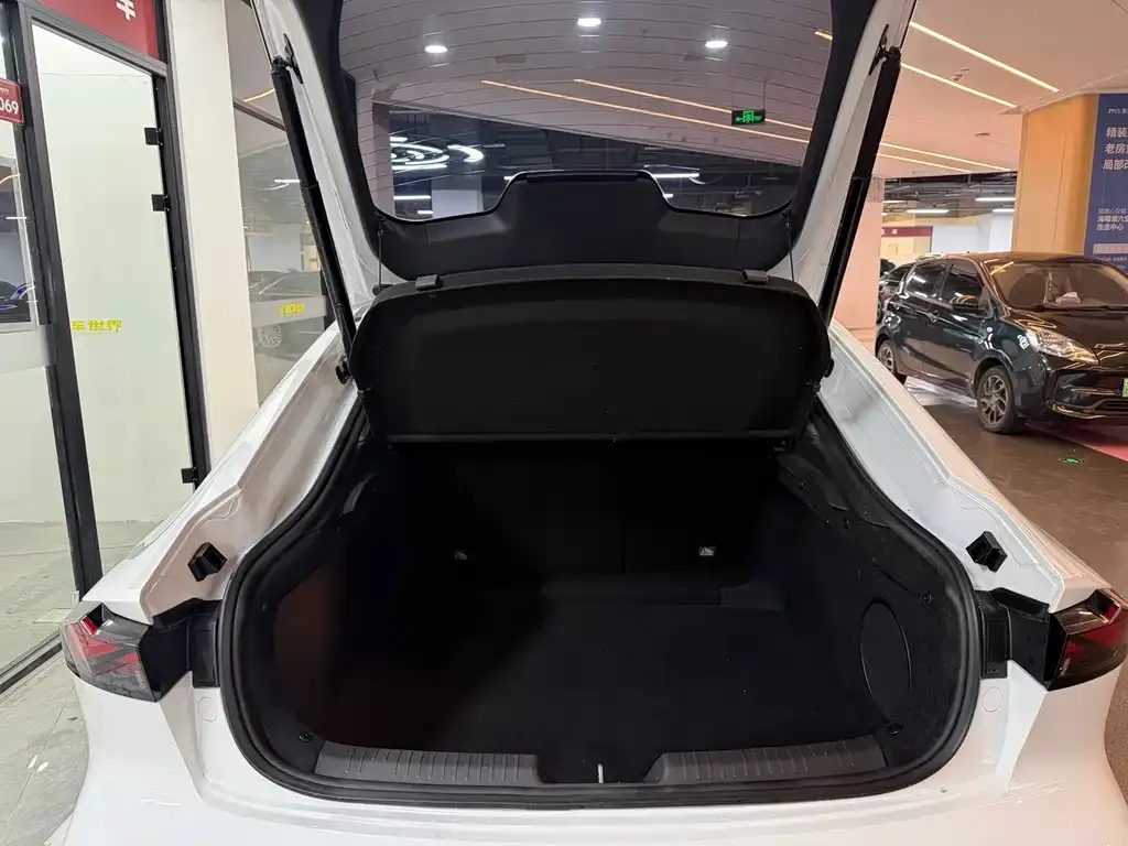 Changan UNI-V 2024 из CN, фото 7