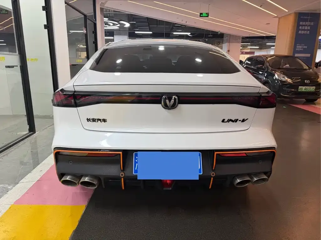 Changan UNI-V 2024 из CN, фото 5