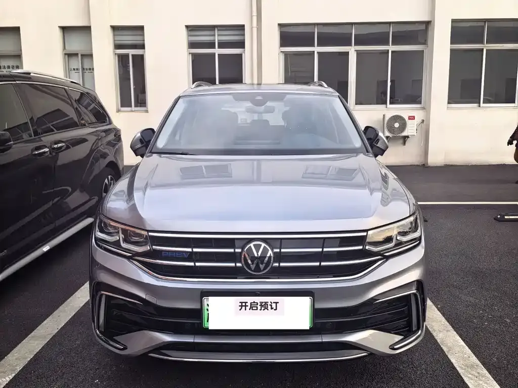 Volkswagen Tiguan L New Energy — фото 1
