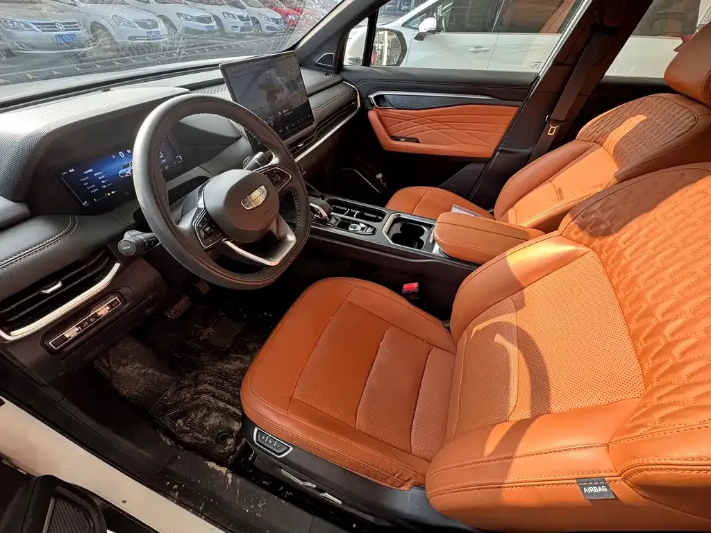 Geely Haoyue L 2024 из CN, фото 4