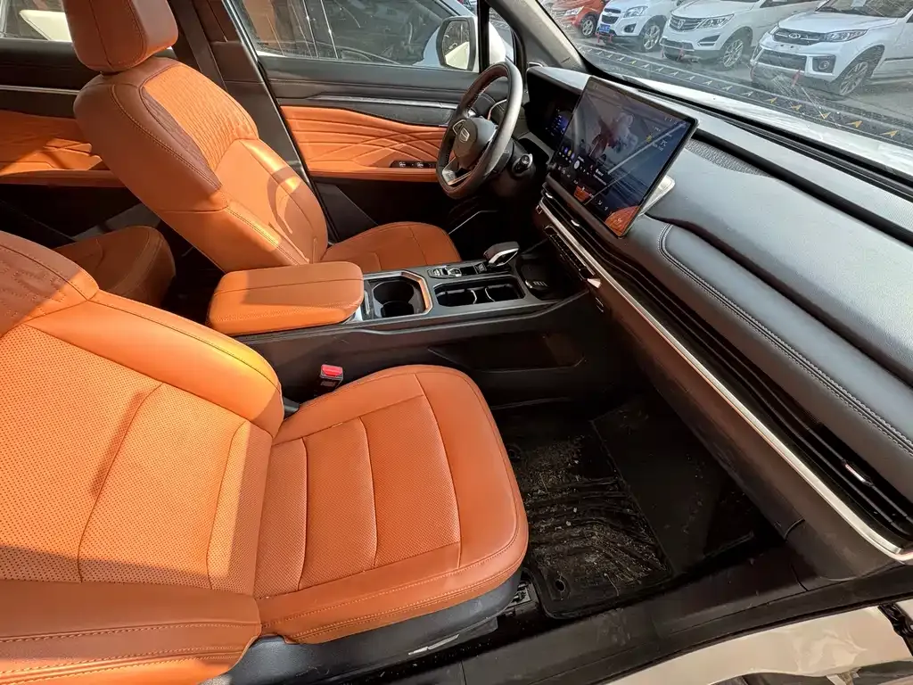 Geely Haoyue L 2024 из CN, фото 3