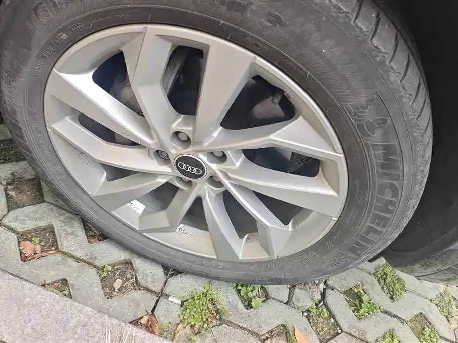 Audi Q5L 2022 из CN, фото 7