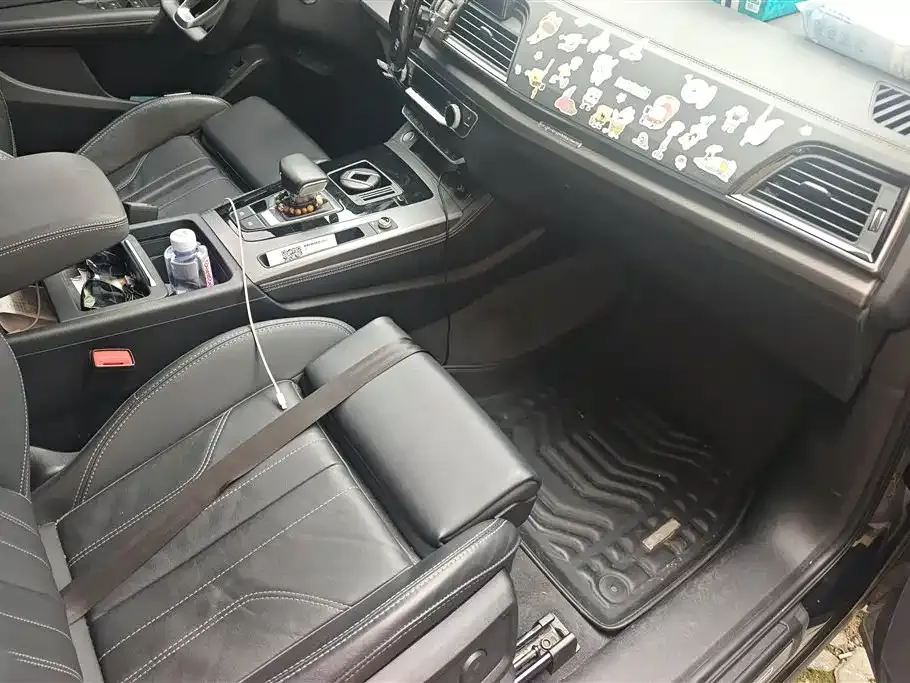 Audi Q5L 2022 из CN, фото 10