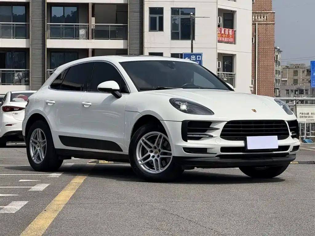Porsche Macan — фото 7