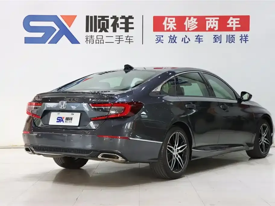 Honda Accord — фото 3