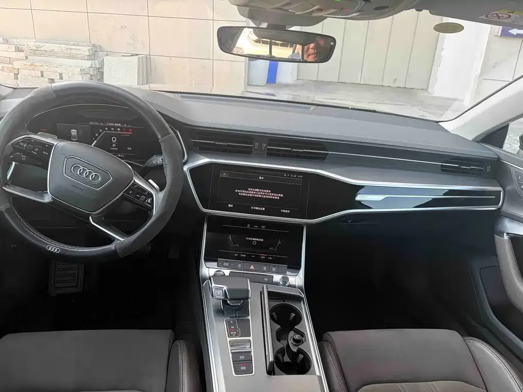 Audi A7L 2024 из CN, фото 5