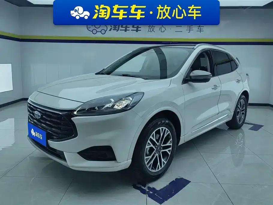 Ford Escape 2024 из CN, фото 1