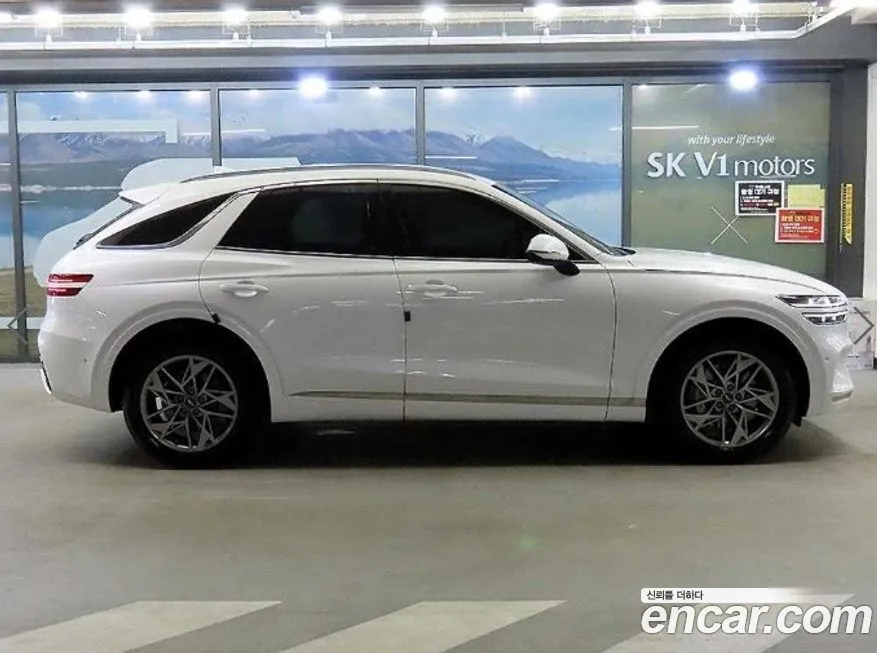 Genesis GV70 2024 из KR, фото 3