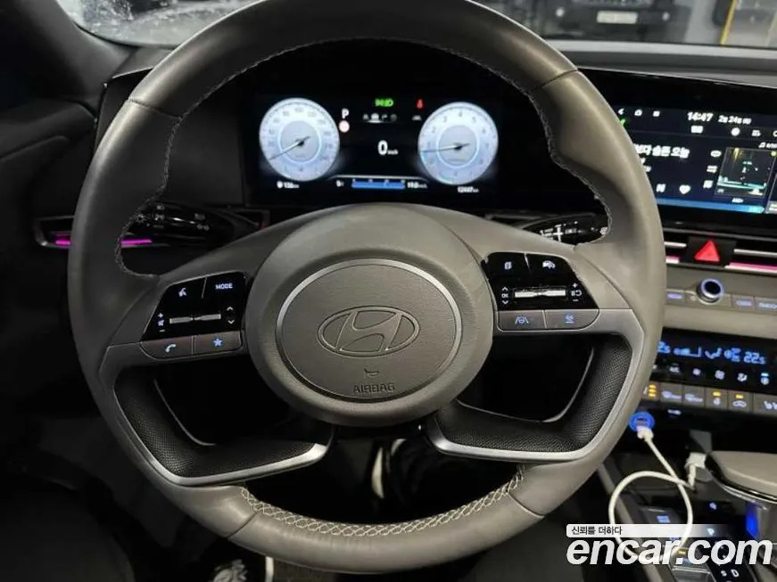 Hyundai AVANTE — фото 3