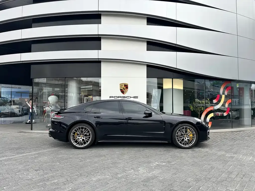Porsche Panamera — фото 5