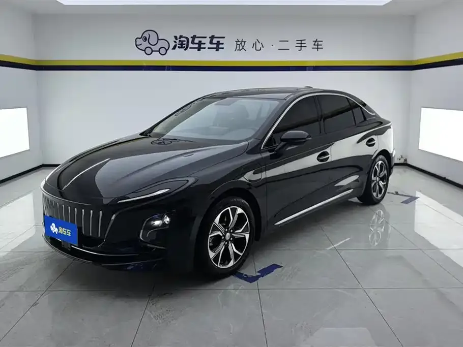 Hongqi E-QM5 2023 из CN, фото 1