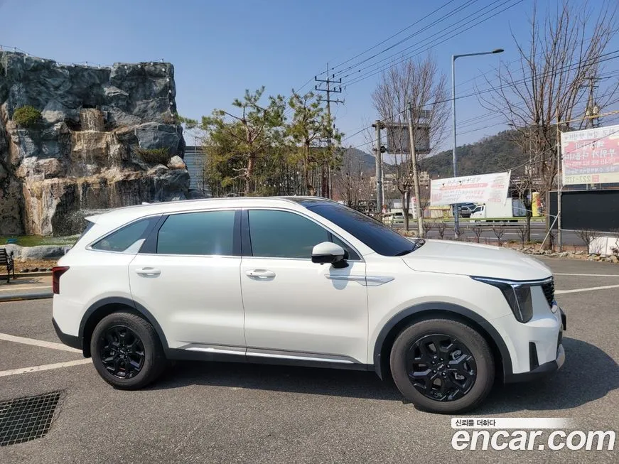 Kia Sorento — фото 3