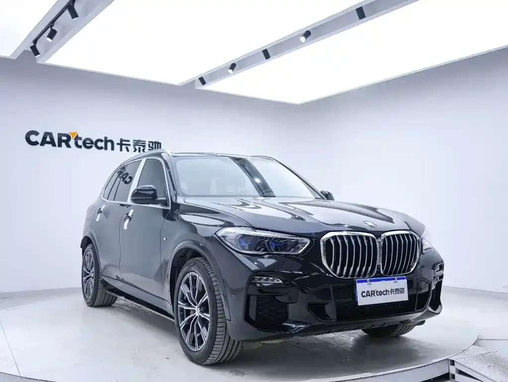 BMW X5 (Import) — фото 10