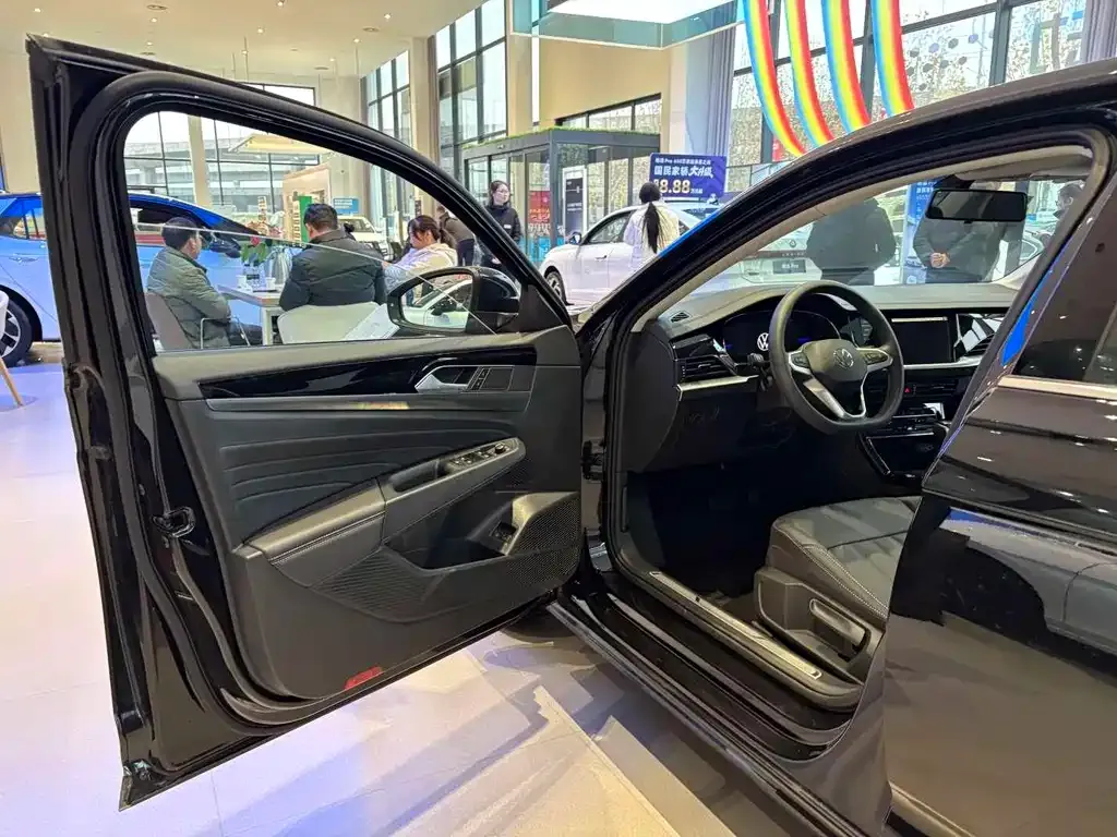 Volkswagen Passat New Energy 2026 из CN, фото 4
