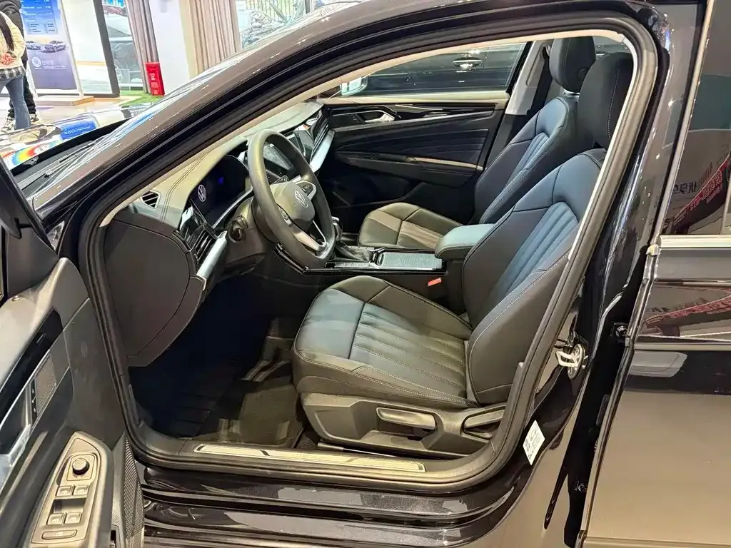 Volkswagen Passat New Energy 2026 из CN, фото 5