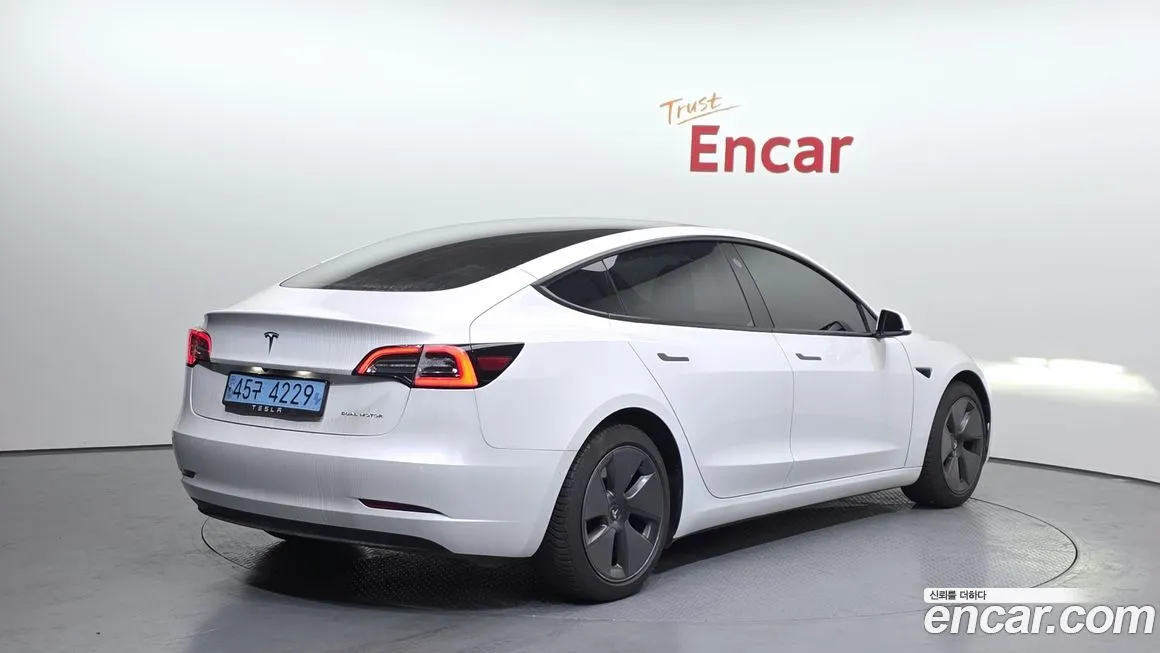 Tesla Model 3 2021 из KR, фото 7