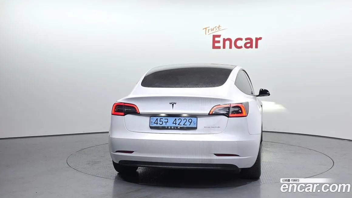 Tesla Model 3 2021 из KR, фото 5