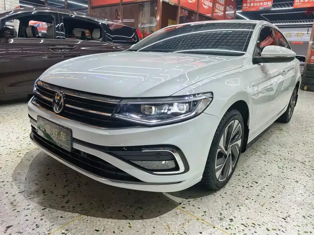 Volkswagen Bora 2023 из CN, фото 1