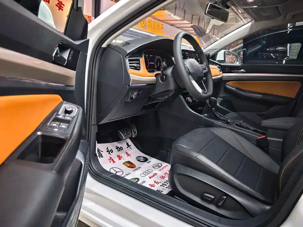 Volkswagen Bora 2023 из CN, фото 7