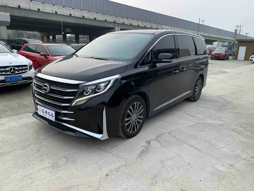 GAC Motor Trumpchi M8 — фото 1