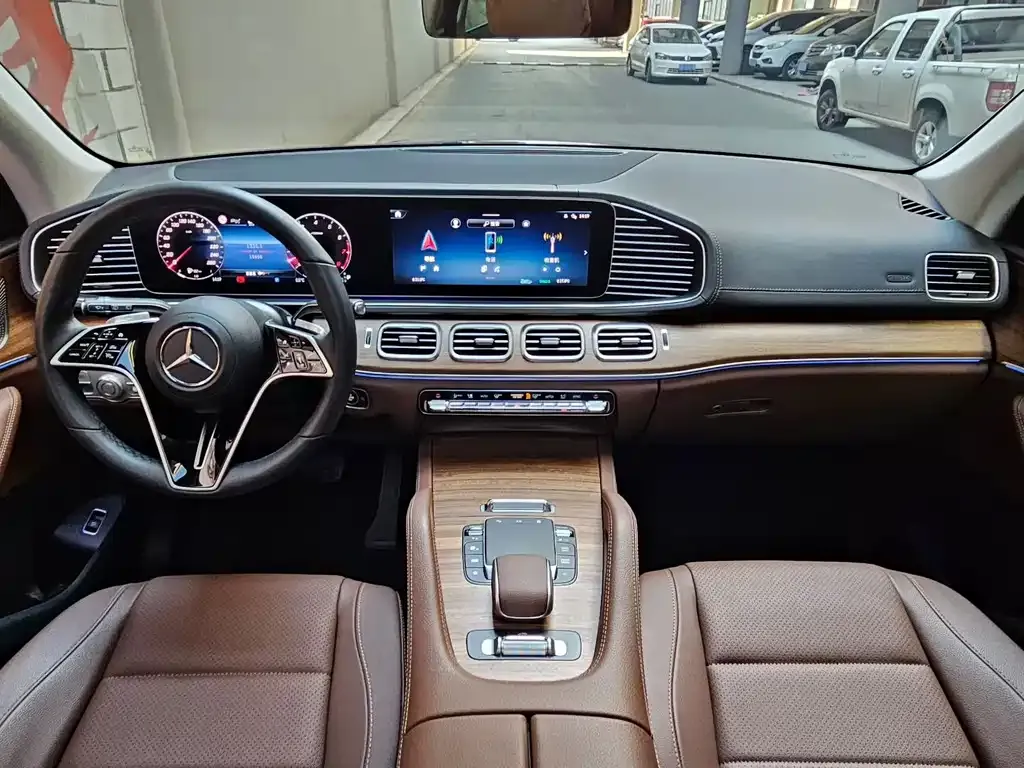 Mercedes-Benz GLE — фото 5