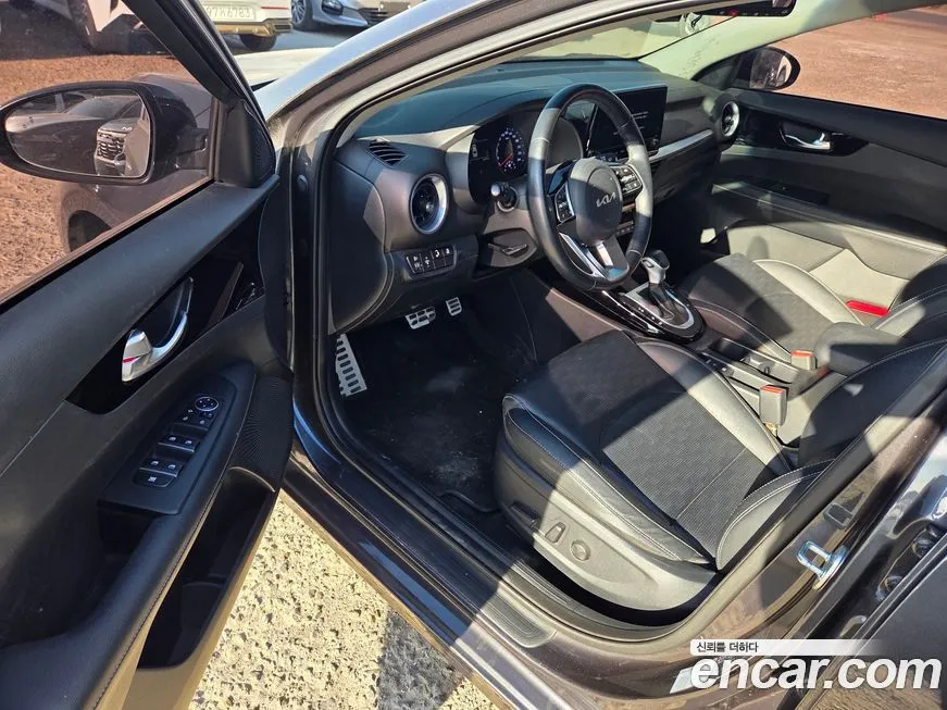 Kia K3 2023 из KR, фото 4