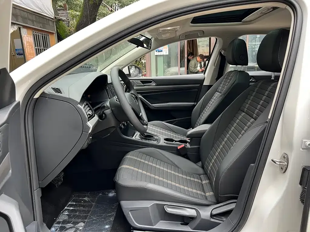 Volkswagen Lavida 2022 из CN, фото 6