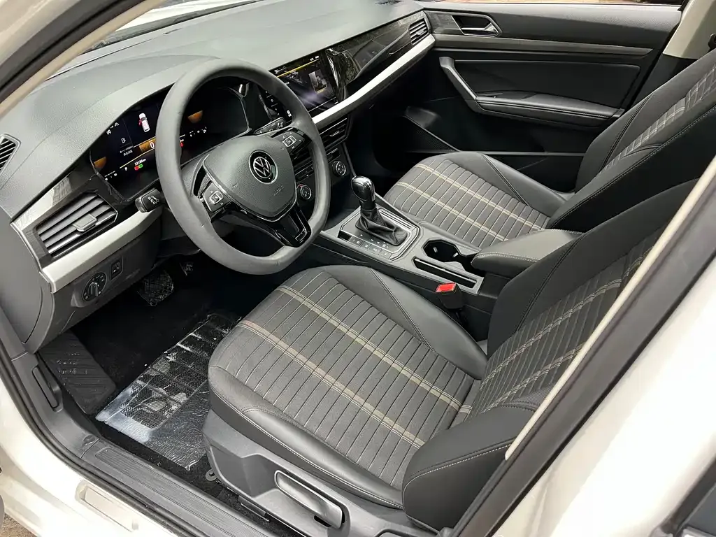 Volkswagen Lavida 2022 из CN, фото 3