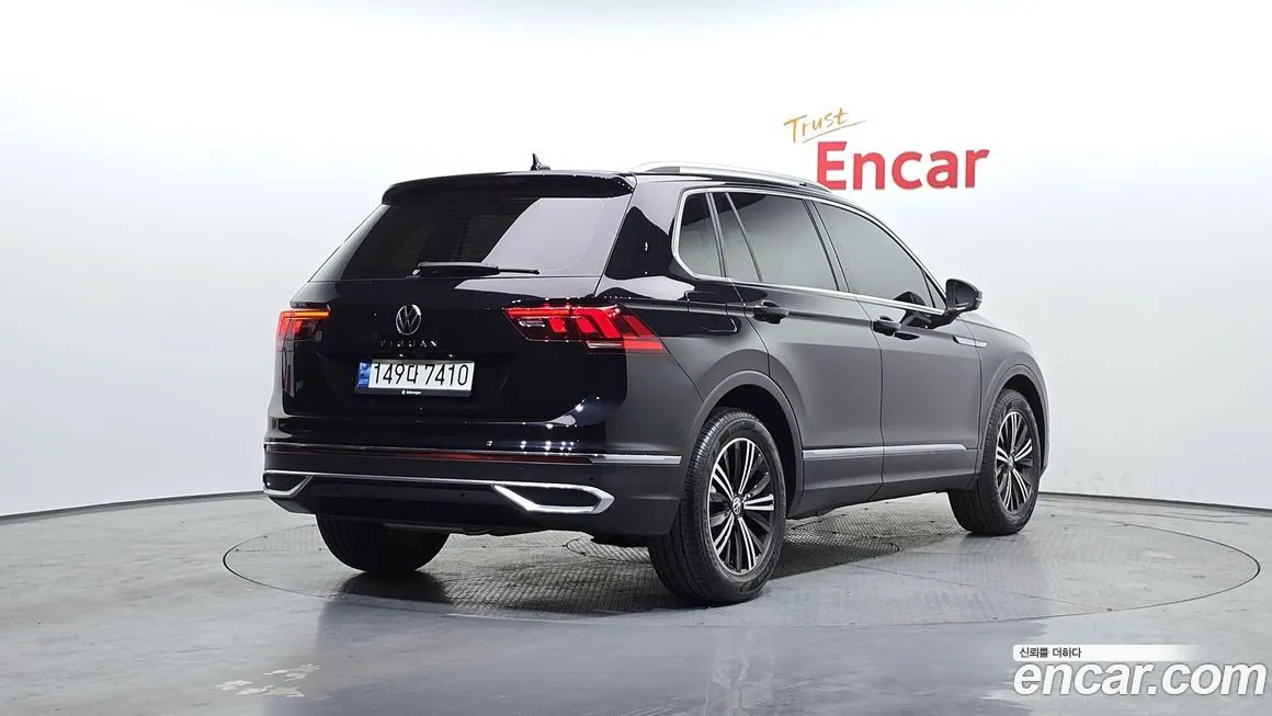 Volkswagen Tiguan — фото 3