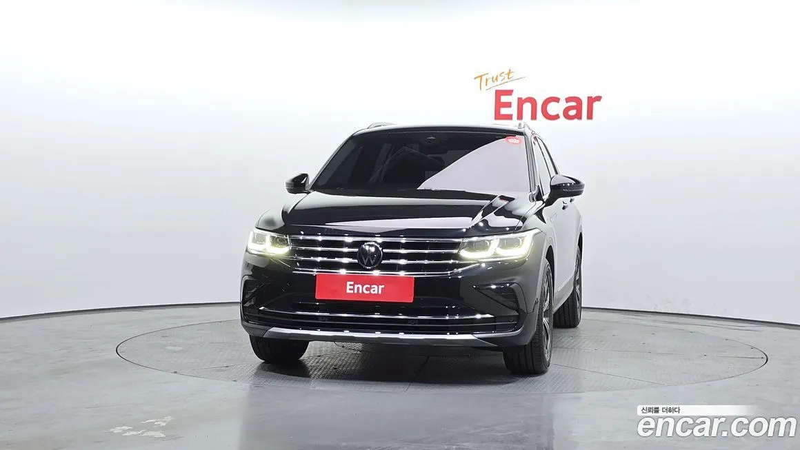 Volkswagen Tiguan — фото 4
