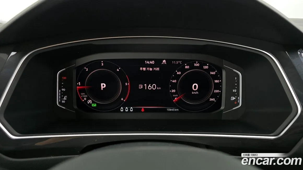 Volkswagen Tiguan — фото 5